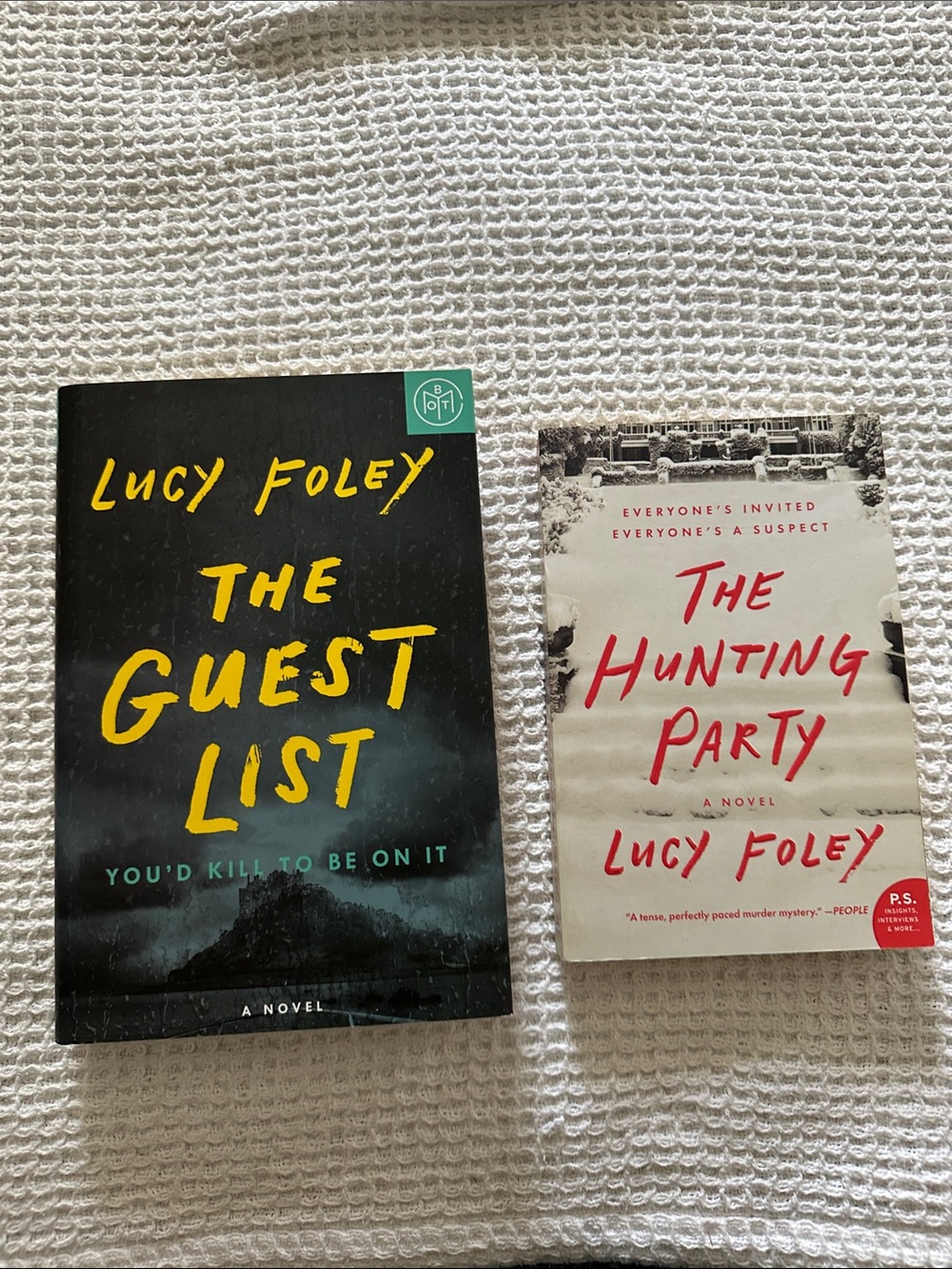 Lucy Foley Mystery Set